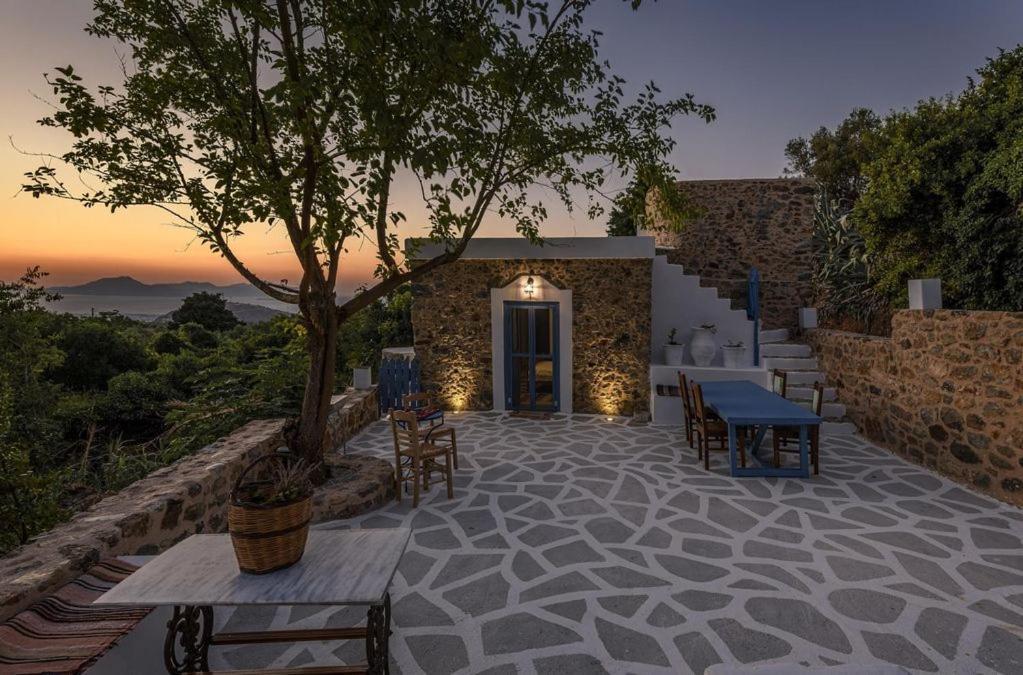 The Aegean Blue Country House Old Milos Lagoudi Zia Eksteriør billede